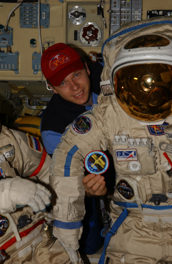  # oc098 Soyuz TMA-10 patches 2