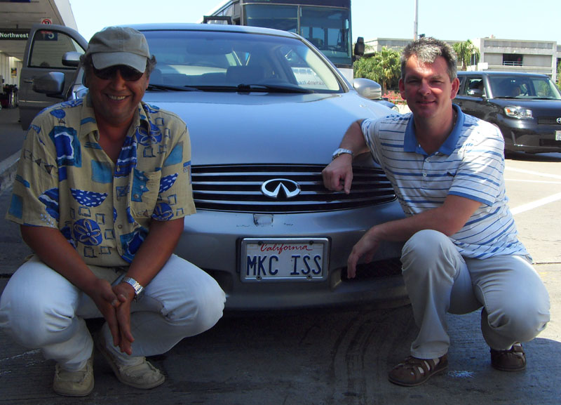  # ci263 With Soyuz TMA-21 cosmonaut A.Samokutyayev 2