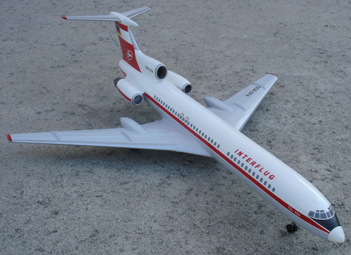  # tp090            Tu-154 Interflug 1/100 1