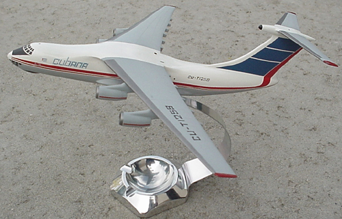  # ip109            Il-76 Cubana 4