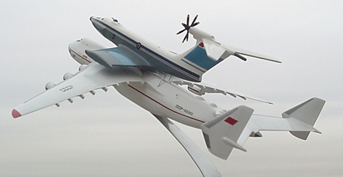  # antp151            An-225 with Eaglet-Orlyonok ekranoplane 4