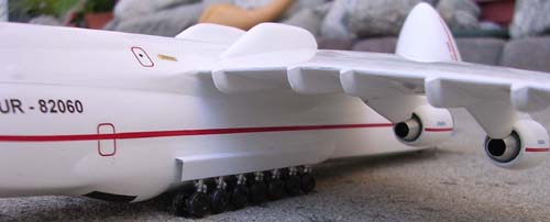  # antp092a            An-225 with T-80 tanks additional pictures 5