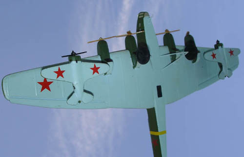  # zhopa052            Zveno TB-3 bomber with two I-16 fighters 3