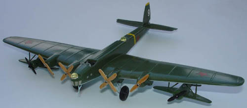  # zhopa052            Zveno TB-3 bomber with two I-16 fighters 5