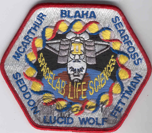  # fp086            STS-58 patch flown on International Space Sta 1