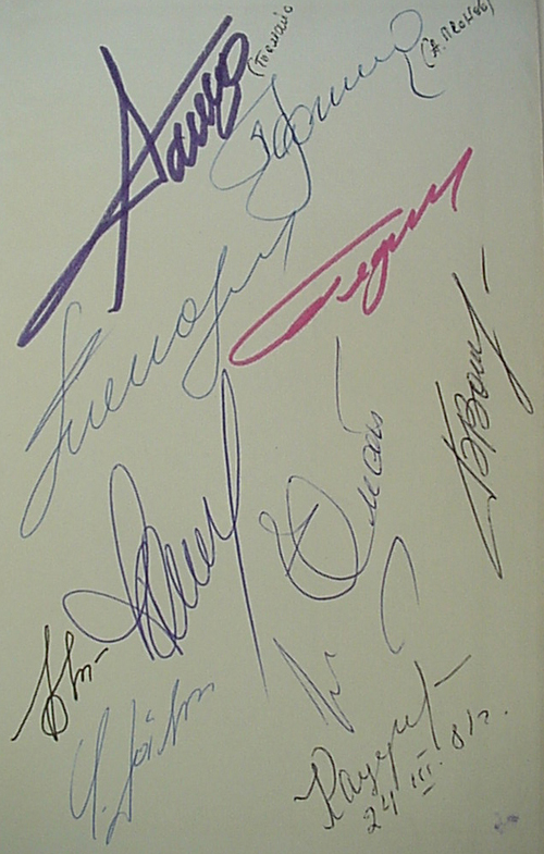  # cb213            12 autographs in P.Stefanovskiy book 2
