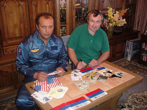 # ff151            Russian Air Force flag flown on STS-105/ISS/S 2