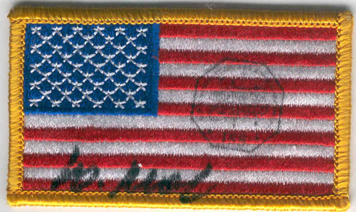  # ma303            United States flown flag patch 1