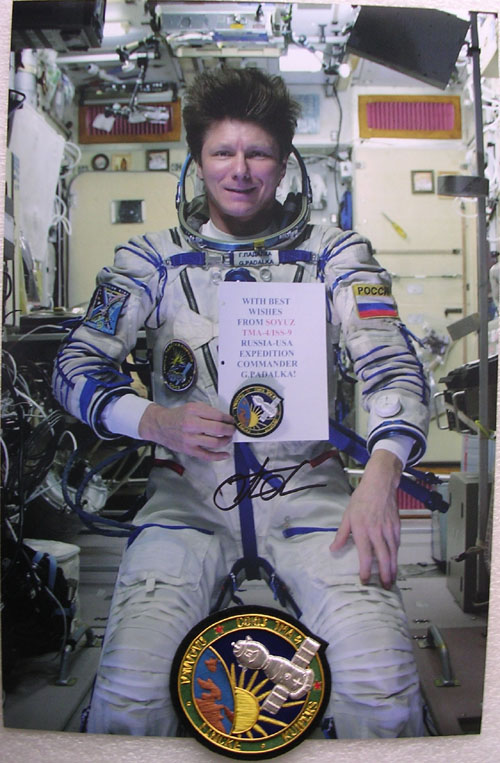  # gp201            Autographed Greeting photos and onboard Soyuz 1