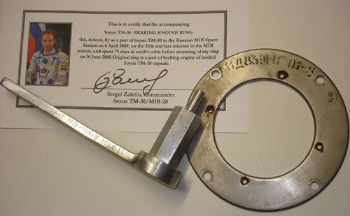  # mir700            Soyuz engine ring and hatch opener 4