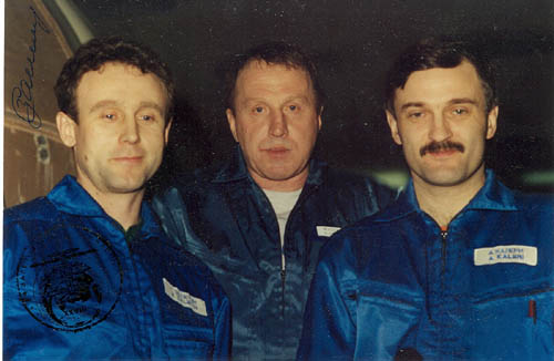  # mir750            First photo of last MIR team 1