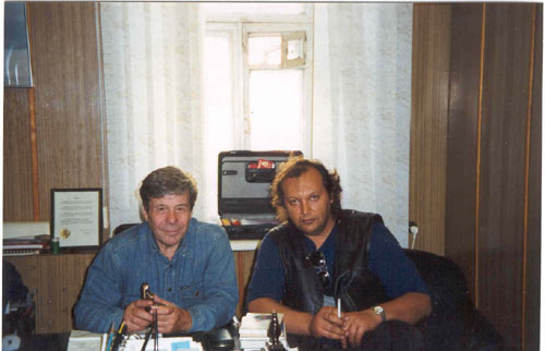  # ic220 With cosmonaut Soyuz-5/4 Yevgeny Khrunov 1