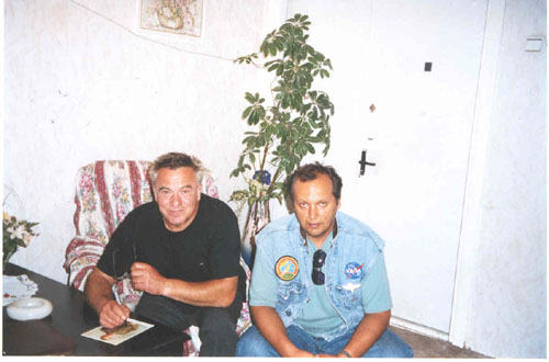  # ic360            Photo with General of Aviation Cosmonaut Leonid Popov 1