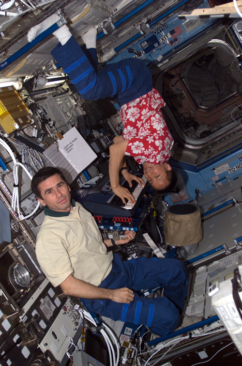  # ic082            June 2003 Birthday Congratulation from the ISS 1