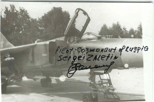  # aa101            Airforce pilot and cosmonaut S.Zaletin signed-notared 5 photos 2