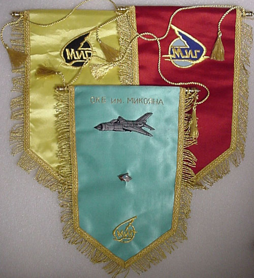  # avpnt111            Mkoyan-Guryevich bureau and Mig-21 pennants 1