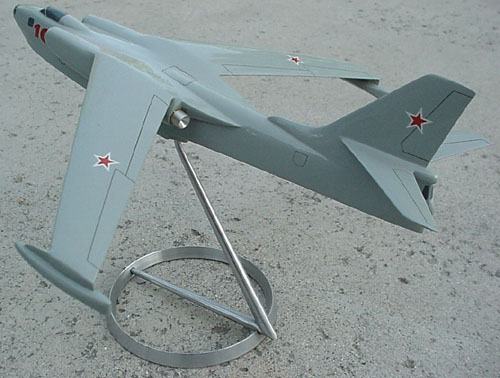  # seapl120            BE-10`Mallow` Airforce sea plane Beriev factory model. 4