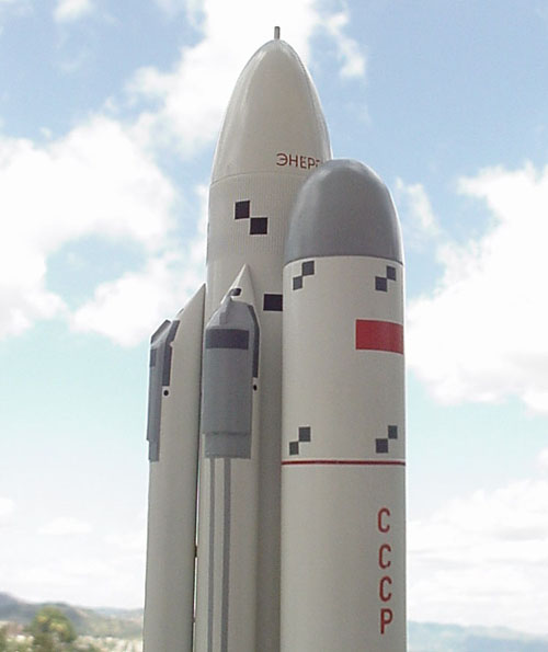  # sm490A            Energia rocket with Mock-up of Spaceship 1