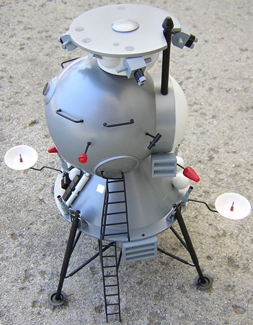  # sm199a            Lunar Lander 1