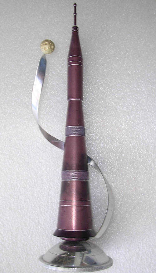  # sm195            N-1 with Moon metal souvenir rocket 1