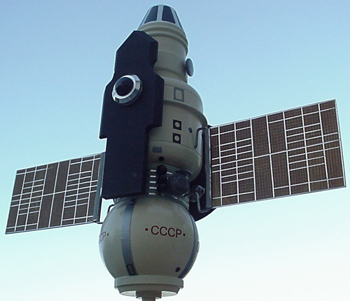  # sm249            Venera-4 Venus station 3