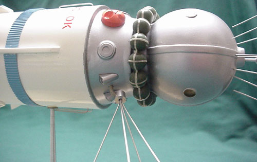  # sm125            Vostok spaceship presentation model 4