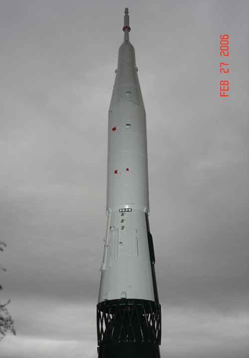  # sm005            N-1 Moon Manned Rocket model of Energia Corporation 4