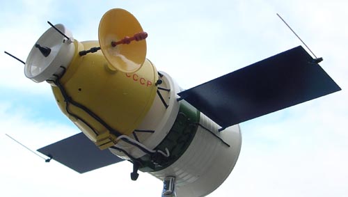  # sm216            Zond-5 unmanned circumlunar spaceship 2