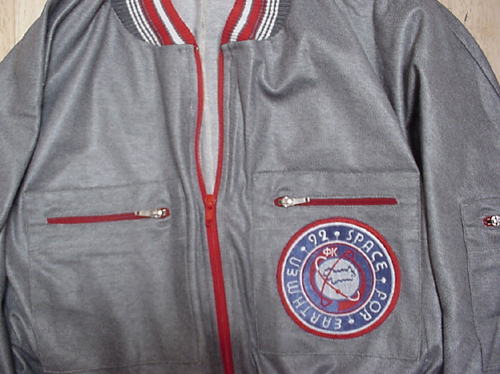  # s136            Soyuz TM-14/MIR flight training suit 2