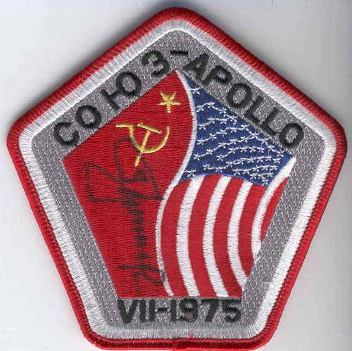  # astp130            Soyuz-Apollo Soviet crew patch signed by A.Leonov 1