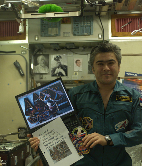  # spp096a            Tyanj-Shanj Personal patch of ISS-10 cosmonaut Sharipov 3