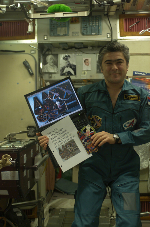  # spp099a            ISS-10, Soyuz TMA-5 patches on board station 3