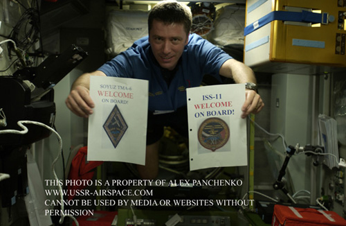  # spp097c            Astronaut Phillips Birthday/Soyuz TMA-6 wire patch 2