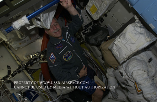  # spp097c            Astronaut Phillips Birthday/Soyuz TMA-6 wire patch 3