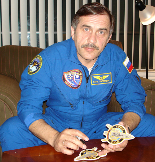  # spp089b            Soyuz TMA-8 patch for official photo 3