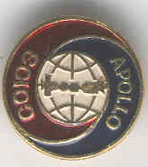  # sbp170            Apollo-Soyuz lapel pins 1