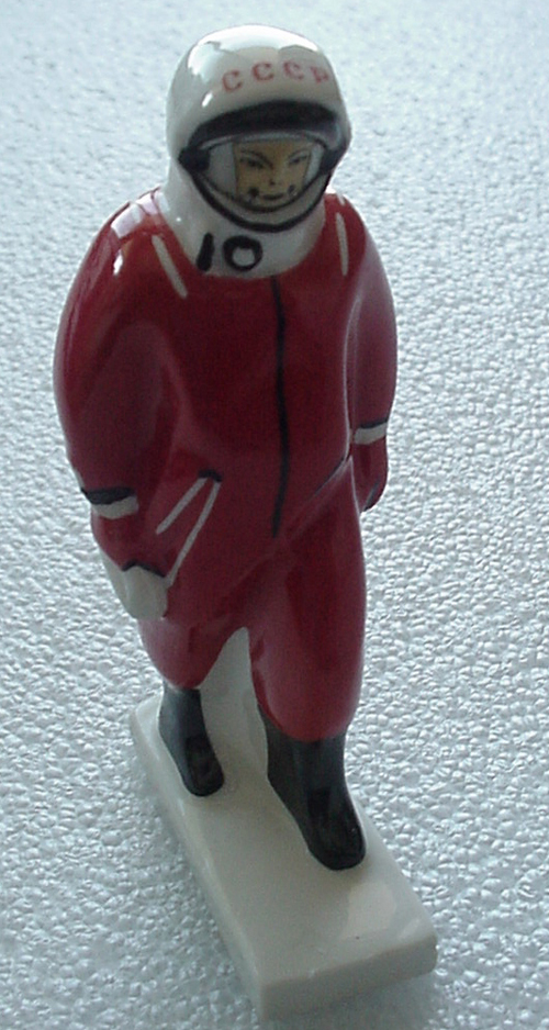  # adsk149            Vostok cosmonaut ceramic sculpture from Vostok-3 cosmonaut Nikolayev 1