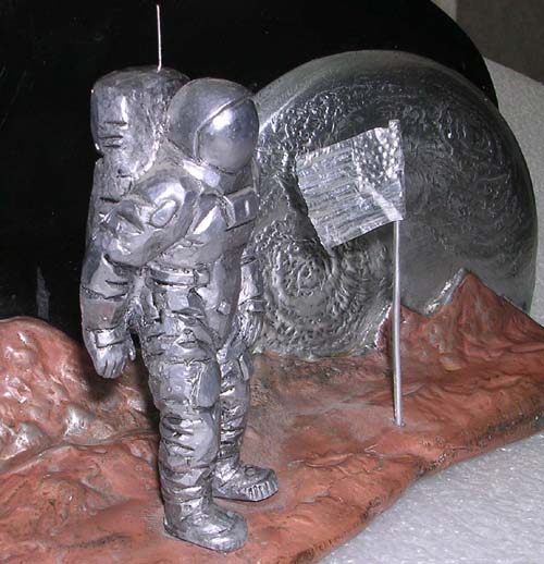  # adsk148            Apollo astronaut on the Moon 2