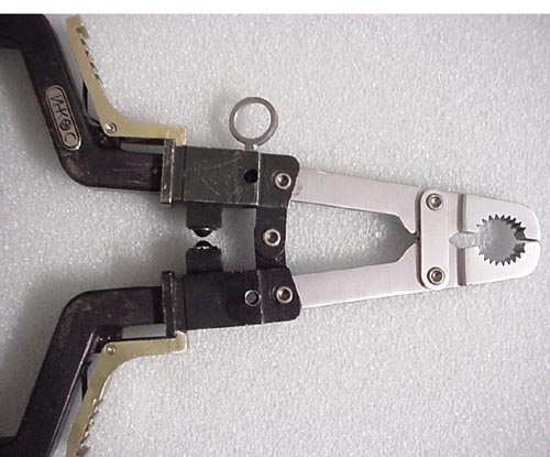  # h122            On board MIR Crimper-Pliers 2