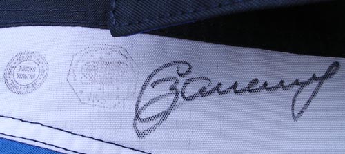  # h053            Suit worn by cosmonaut Zaletin on ISS 3