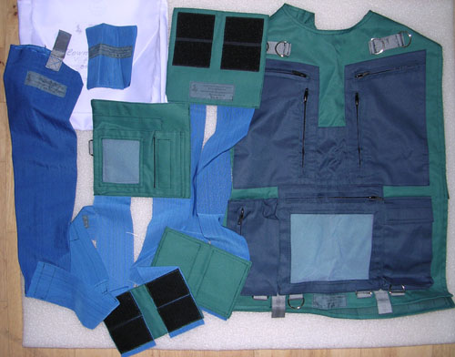  # h051c            ISS-3 Montage Kit of cosmonaut Dezhurov 1