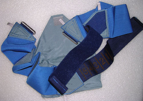  # h140a            ISS-4 flown Bracelet M-58 of commander Y.Onuf 2