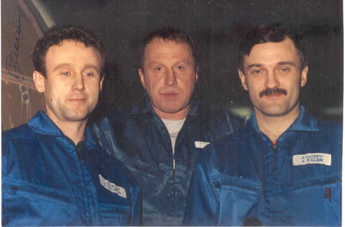  # pf108            Zletin-Steklov-Kaleri first team TM-30 flown 1