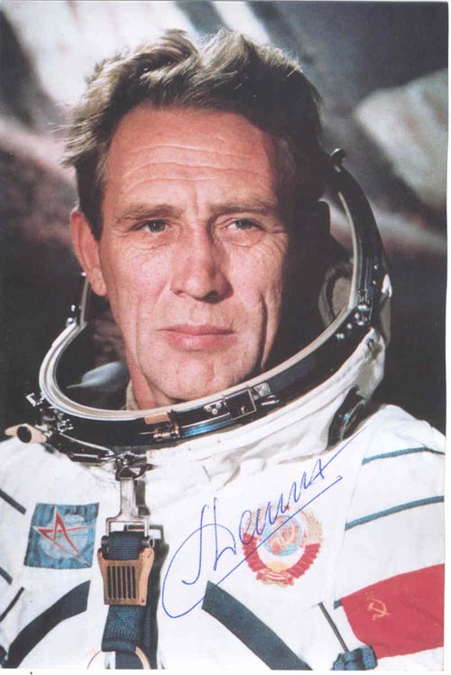  # soy120            Soyuz-15 commander Lev Demin 1