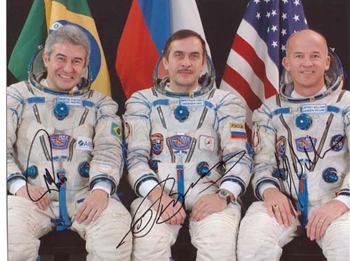  # cspc099            Soyuz TMA-8/ISS-13 crew photos 8 x 10 3