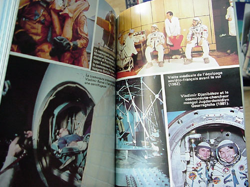  # gb156            Soviet Cosmonautics:Questions and Answers (French language) 3