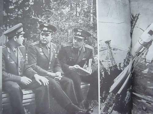  # mb110            108 Minutes and entire life/ Gagarin`s wife book 3